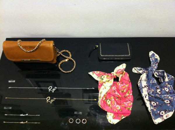 cesttoutberlin's tweet photo. Wednesy's Must Haves! http://t.co/ONevAm2H