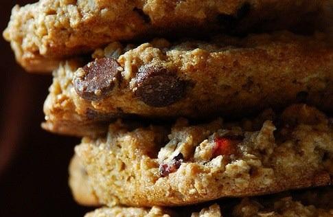 jr_ribs's tweet photo. Faltaba el postre!!!          Buenisimas las galletas de avena, arandano y chocolate. http://t.co/ddT4uG6Z