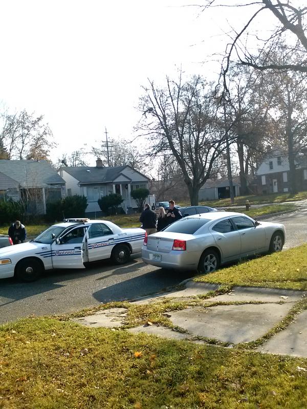 SchoolcraftMe's tweet photo. The feds hit the craft hard this morning almost fuck a nigga thanksgiving all up but its cool cus they anit find shit http://t.co/6eTPyeYV