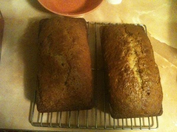 MaryThorsen's tweet image. @NancyToddswife Baking with mom for Thanksgiving! 
#nutbread #Justthestart #happyturkeyday