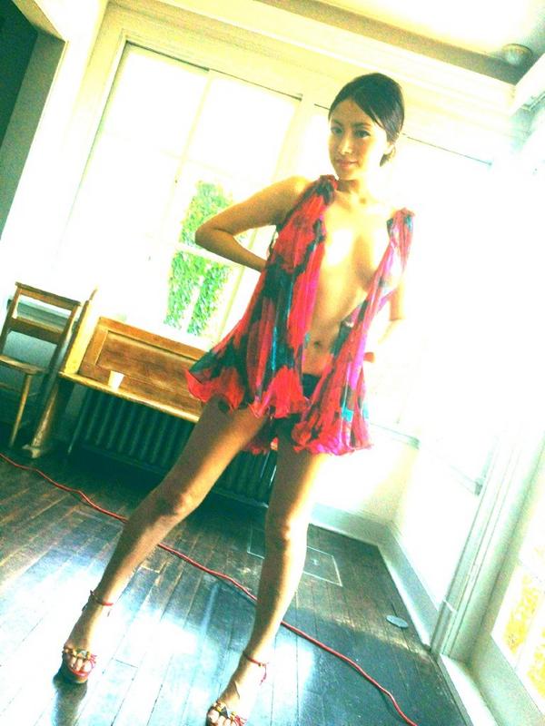 ちふゆ 声優界の革命児 いけいけ智秋ング Rt Chiaking58 11 26発売の 声優パラダイス で 声優雑誌初 のふくろとじグラビア やってみたワ 衣装をチラり Http T Co P7y694nt Twitter