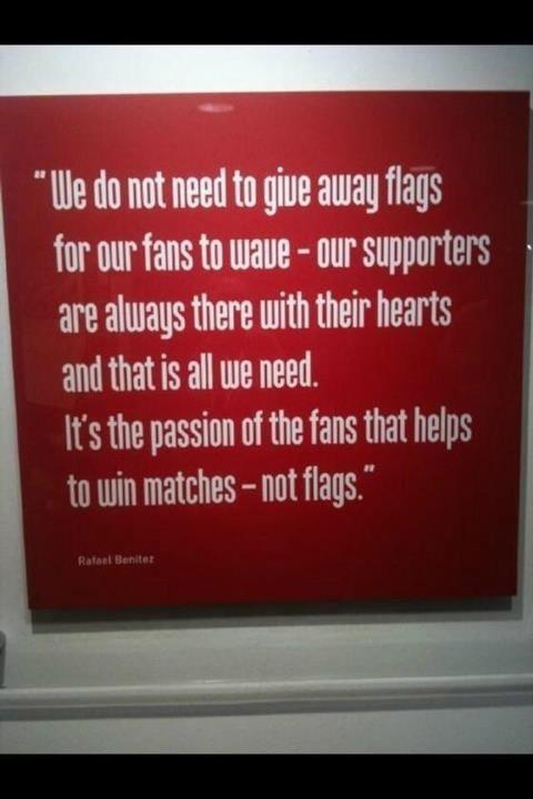 robbiehoward84's tweet image. bit awkward now isnt it rafael? #PLASTICFLAGS #plasticfans #plasticmanager
