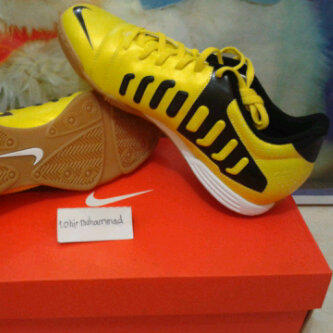 VoltJersey_'s tweet photo. -NOT JERSEY- Nike Original Libreto III. Order ? Invite 297D1055 ! http://t.co/Uwb842Ty