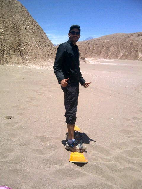 kar3_sk8's tweet photo. Haciendo Sandboard en las dunas del desierto... Excelente http://t.co/HF747lon