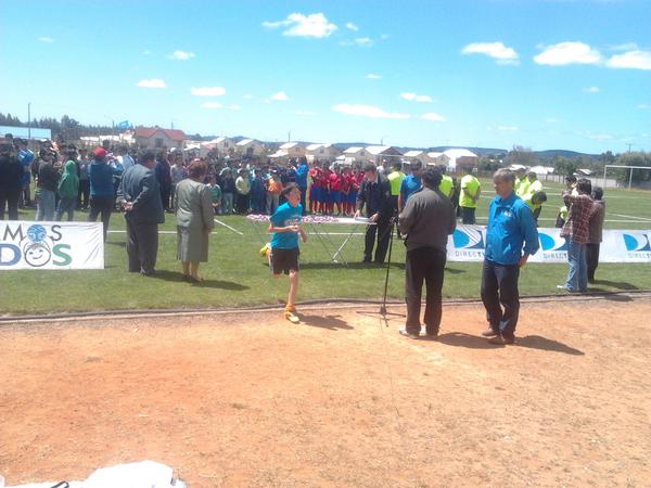 Gran fiesta futbol 7 con Harold Mayne Nicholls fundacion Ganamos Todos en Cholchol