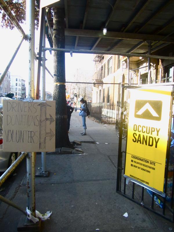 OSJacobi's tweet photo. A beautiful start to Thanksgiving volunteering at St. Jacobi! #sandyaid http://t.co/kQcdMFgS