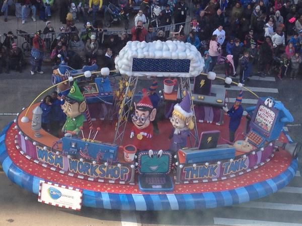 StephCasola's tweet image. There&apos;s the #Compuware float! #iWish everyone a Happy Thanksgiving Detroit!