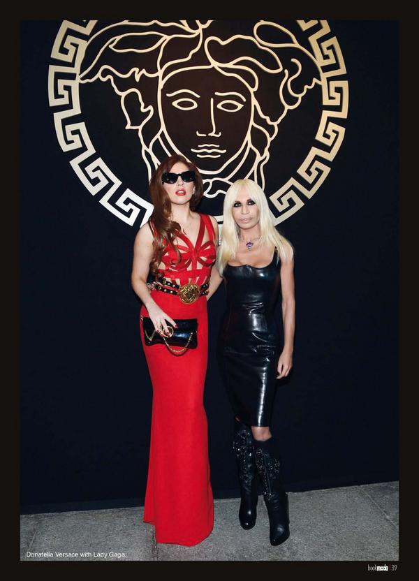 nicolasvillar12's tweet image. #BookModa NICKBOOK @Versace And @ladygaga From A to Z  @BookModaMag