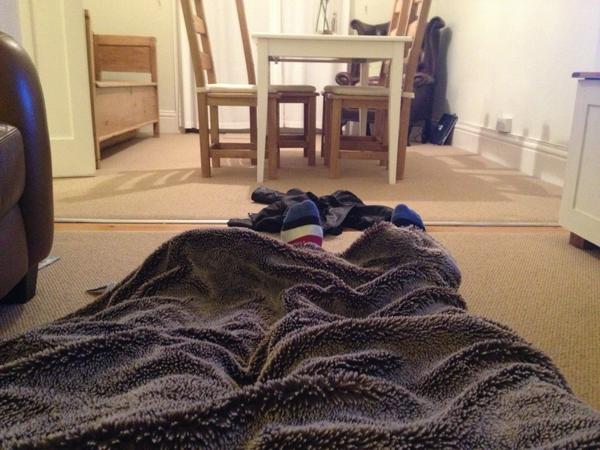 tobyd94's tweet image. #lankyproblems #coldfeet