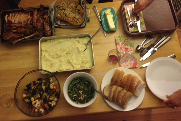 PhilFeikema's tweet photo. Thankful to spend a day with my family over some great food! @gerardvh @RitaFeikema @BenFeikema http://t.co/iNAwafwy