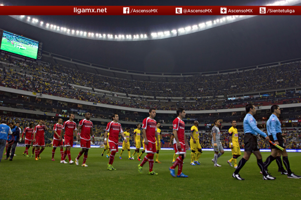 LigaBBVAMX's tweet photo. #Min15 #Ame0 | #Tol0 Ya rueda el #BalonTeleton en la cancha del #Azteca. Gran inicio de partido #Sientetuliga http://t.co/IC6Nbx9B