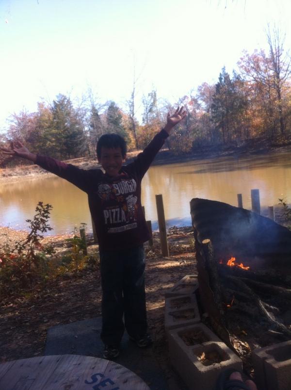 rowdyryanUTSA's tweet photo. This kid cracks me up!! http://t.co/XFt84obP