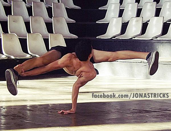 bboy_jonas's tweet photo. http://t.co/fUmjrIAs