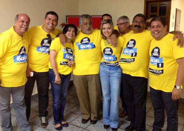 jose_firmino's tweet photo. OAB/ARAPIRACA: Vejam o sorriso contagiante da vitoria. Cláudia Lany, 107 votos; Mariny, 88 e Laudio Canuto, 53 votos. http://t.co/zYvFeYeq