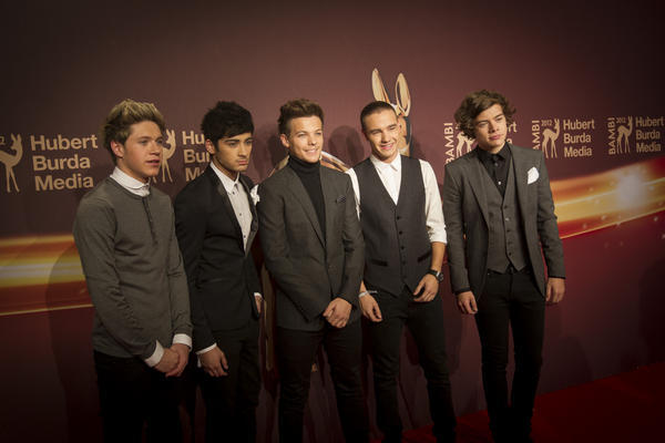 ChangeMyMiind's tweet photo. @Real_Liam_Payne Did anyone ever tell you that you´ve got lovely ears?! :D 
Congratulation for the #BAMBI @onedirection http://t.co/BxirsbnQ