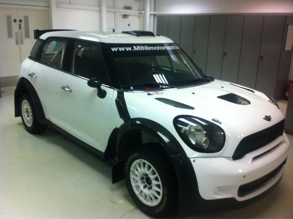 Risssers's tweet photo. Ready for the Trip to Dubai late Friday night, could this win the Middle East Championship? http://t.co/Zm7pVfcy