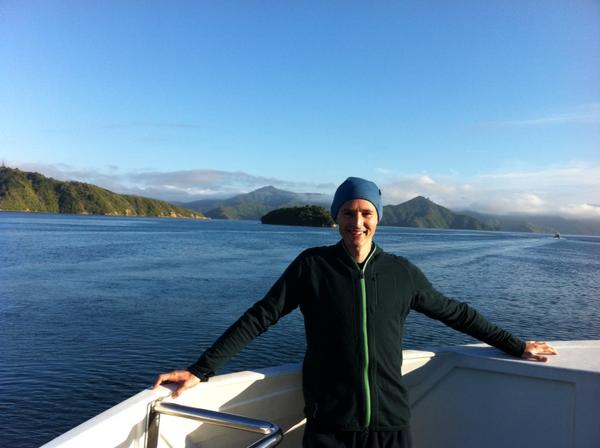 Morning dropoff toTorea Bay for @outwardboundnz mtn run today. Scenery so good it makes you want to run up it :)