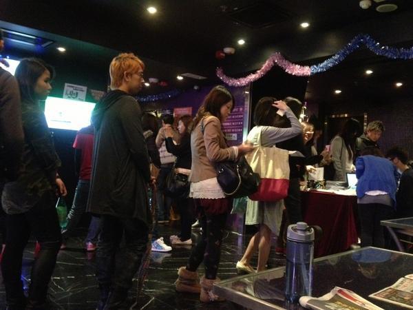 edenyehk's tweet photo. @TianyueYe NEW WAY's new way of making money. People're fooled by joining the competition.(competition scene) #JMSC101 http://t.co/TuO0obVB