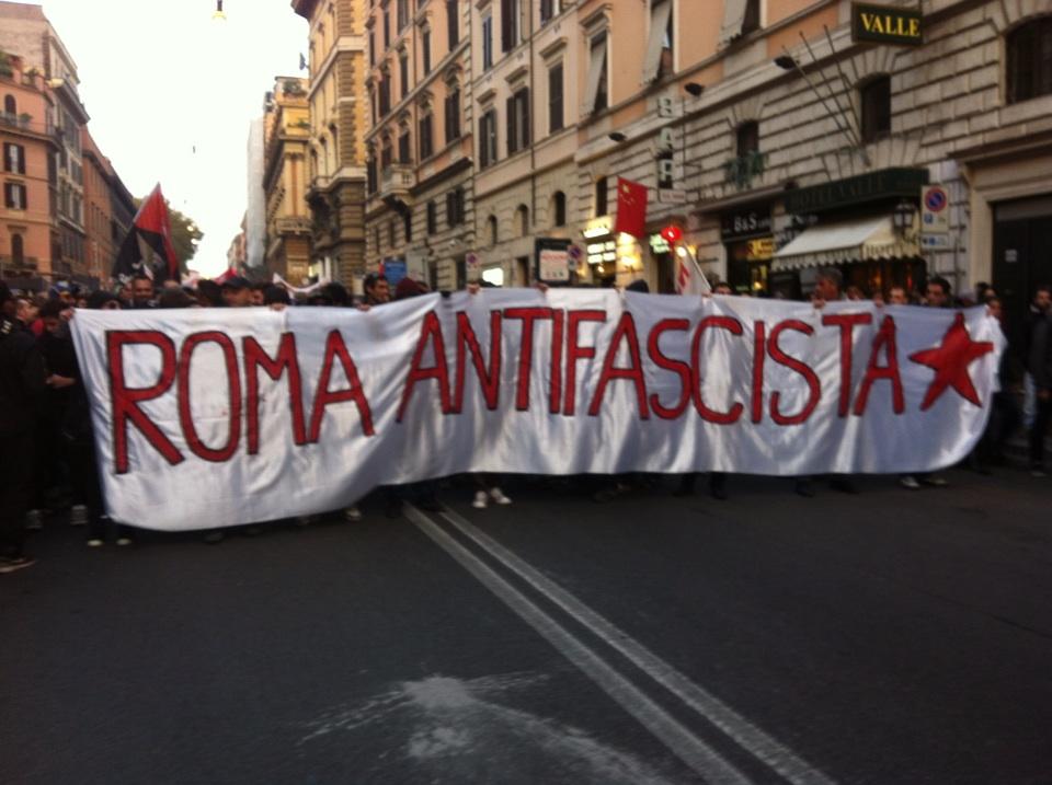 Roma 24.11 - Nessuno spazio a CaSSapound, migliaia al corteo antifascista