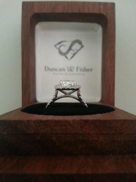 DFDiamonds tweet picture