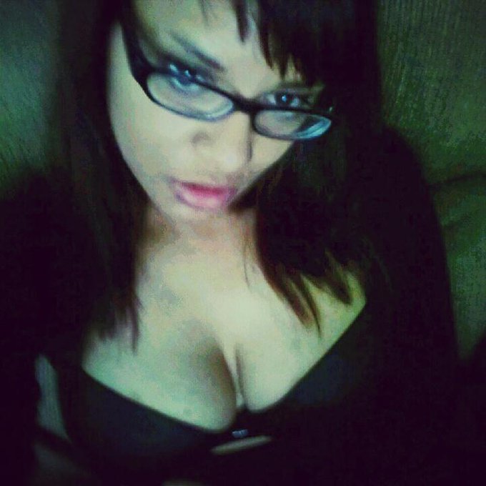 @KickAssPictures here's a picture of myself with glasses. http://t.co/eX0O4yn6<a class="tags" target="_blank" title="On Twitter" href="/?out=eyJ0eXAiOiJKV1QiLCJhbGciOiJIUzUxMiJ9.eyJpYXQiOjE3MjUxMzU4NTIsImlzcyI6InR3cG9ybnN0YXJzLmNvbSIsIm5iZiI6MTcyNTEzNTg1MiwiZXhwIjoxNzU2NjcxODUyLCJyZWRpcmVjdF91cmwiOiJodHRwczovL3R3aXR0ZXIuY29tL0tpY2tBc3NQaWN0dXJlcyJ9.FMgPb9uW0RQ3YowdCslYvApMHP5JiPxP2PlFEexzgVcToLsQvODX6hVWoWCMS2i2X6qKCYT1mY_euyZgHvW5xA">@KickAssPictures</a><a href="/tag/nipslip"class="tags"><span>#nipslip</span></a><a href="/tag/bondage"class="tags"><span>#bondage</span></a>