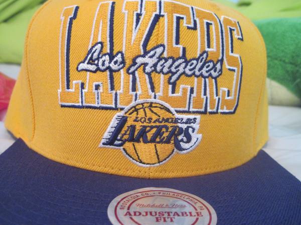 franksofias's tweet image. got a new hat