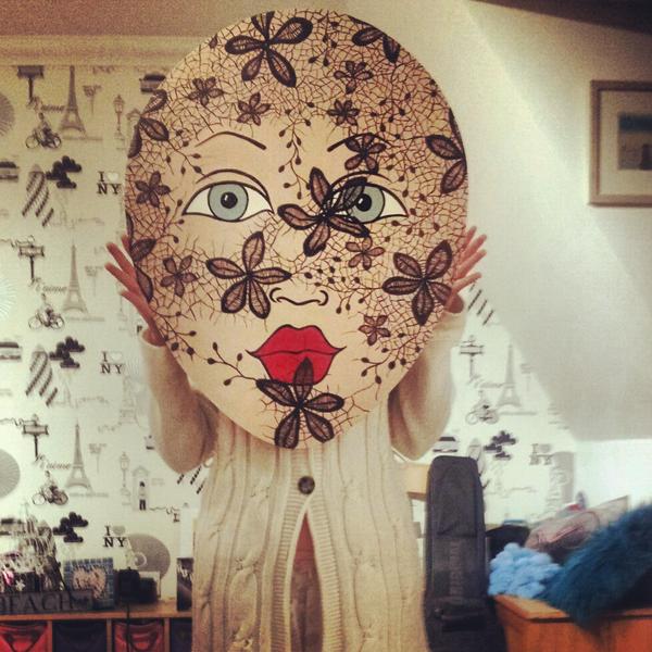 SofieBarnes's tweet image. #instagramfun #creativemasks having fun with the big masks