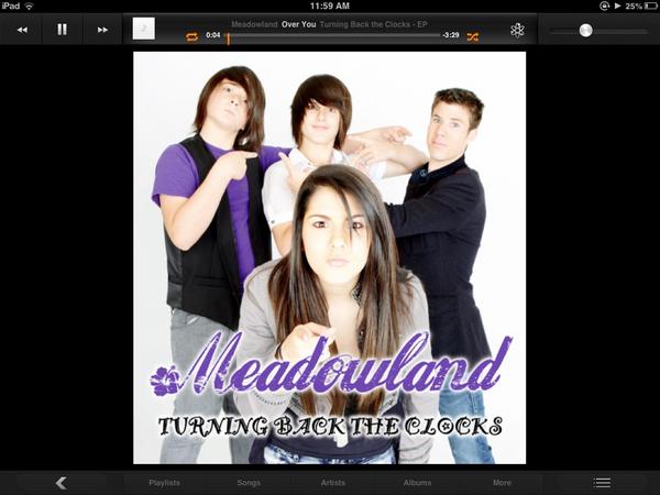 Heather_x's tweet image. Im still in bed... #tumblr #blogproblems and this is happening... #whatsupwiththat #why #makeitstop