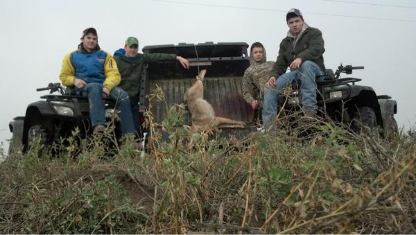 barker_kyle's tweet photo. Got another one! 
#gotta #love #hunting http://t.co/gxnWlHUR