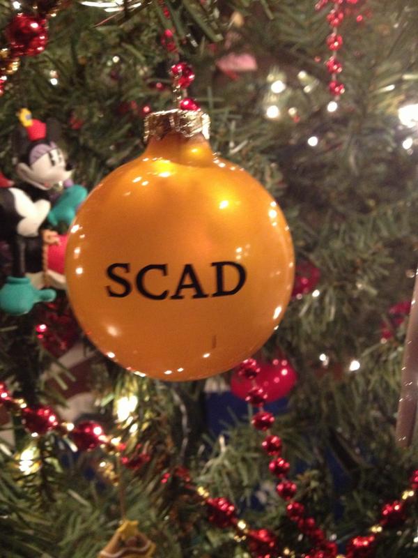madericious's tweet image. Have a very SCAD Christmas. #SCADProbz @SCADdotedu
