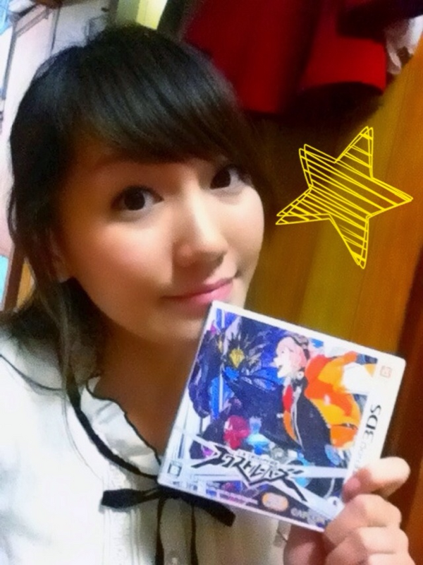 naomoemoena's tweet image. エクストルーパーズ☆やっと手にいれました！！早くもベルちゃんはウザいと評判ですw私もギンギラ一番星目指すぞーっ #EXTS