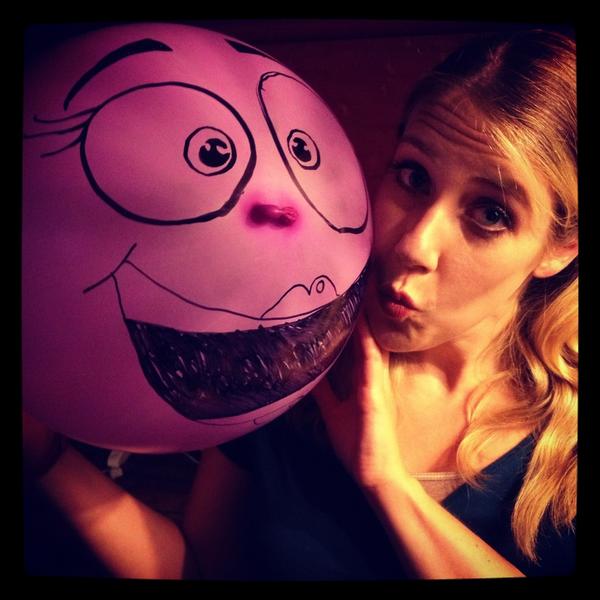 ExplodingHeads9's tweet image. Great fun show tonight. Lovely audience and laughs a-plenty. Only three shows left for the year folks!!!