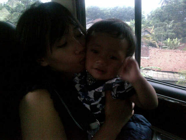 lestariwibawa's tweet photo. Momy n soon http://t.co/vRQdtmUP