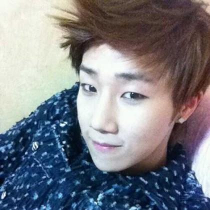 yebin9015's tweet photo. 정답:@yebin9015 인피니트 성규? /정답자:(@seoun_980910)님. http://t.co/g5IxHivY
