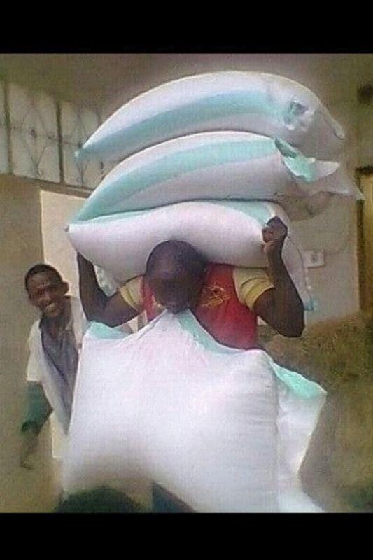 2012Rashed's tweet image. ماهوو هدفه بالحياة هذا 

!! زدخ شعير هههههههههه