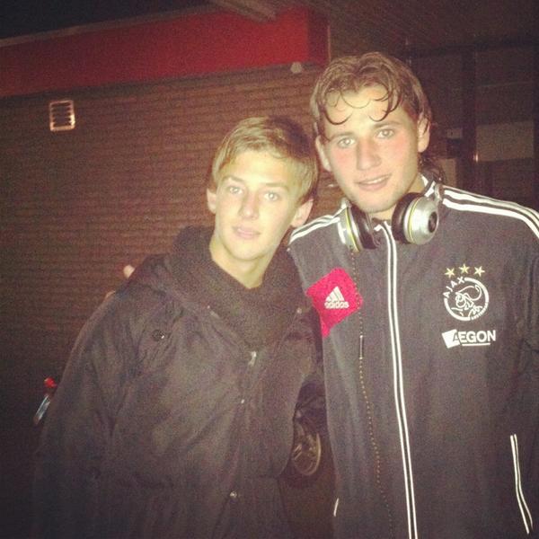 JesseFreriksNL's tweet image. Mitta is mn voorbeeld #linksback held! @miitchd