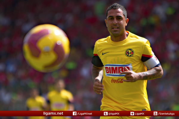 LigaBBVAMX's tweet photo. El #BalonTeleton de @Voit que ha rodado en la #FaseFinal de la @LigaMX, también lo hará en la #GranFinal #Sientetuliga http://t.co/254QshiY