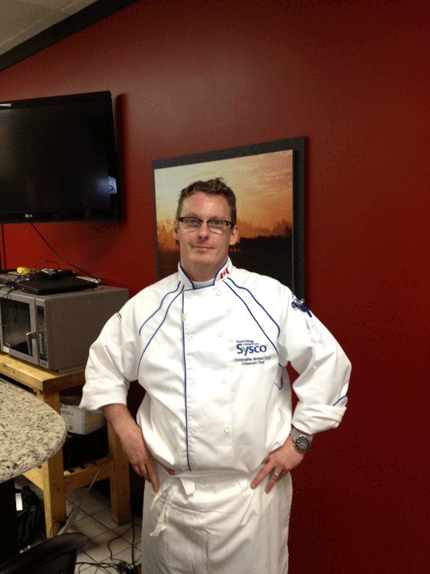 SyscoCalgary's tweet image. Sysco Calgary is excited to welcome our new corporate Chef to the Business Development Team! Welcome Chef Chris Mowat!