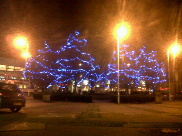 HFC0762's tweet image. GYLE XMAS LIGHTS          #MinecraftProject Hurry up on the suprise I'm waiting but I'm so excited #TomSyndicateLegand.