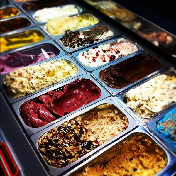 gelato flavors at Kaspa's in the UK