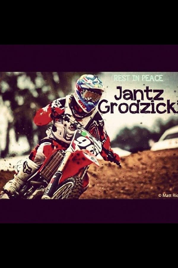 RyanFinnigan71's tweet photo. R.i.p Jantz Grodzicki #godspeed http://t.co/l9IcvJNc