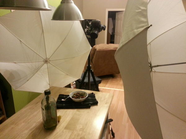 N1GADIS's tweet photo. Midnight photoshoot http://t.co/YH7YVxAY