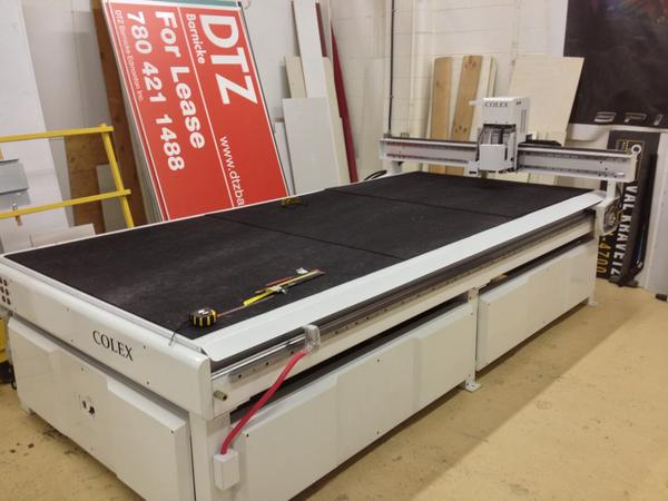 RegentSigns's tweet image. New piece of equipment arrives today! #expensivetoys #signtools