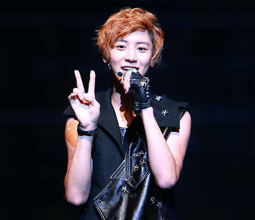 KpopImagineee's tweet photo. #picspam #chanyeolvirusday *18 http://t.co/z2RZdYhB