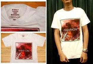 Yoa “<a href="/ansaphoneband/">ansaphone.</a>: Dapatkan merch 'Fading Away' kita di booth 23 <a href="/ScrmngSoul/">GOOD GUYS DIE YOUNG</a> dgn harga spesial  #KICKFEST2013”