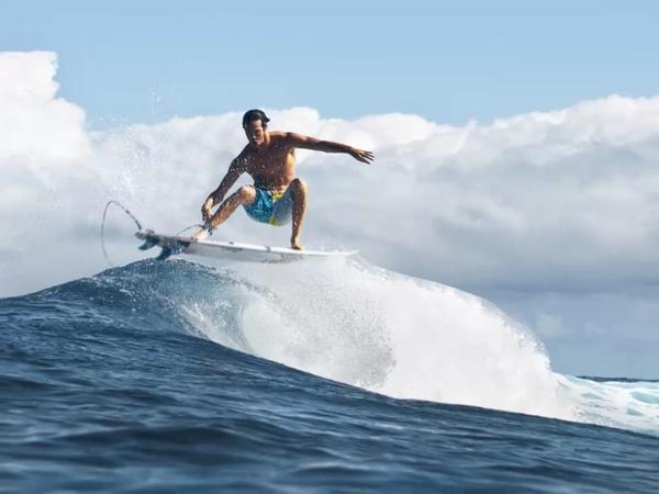 redbullMEX's tweet photo. Más allá de los colores #RedBulletin http://t.co/gxJbTDro