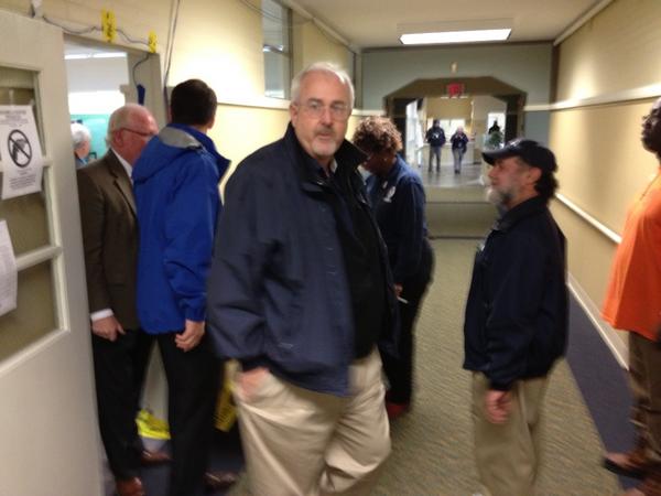 JCharltonNews's tweet image. FEMA Administrator Craig Fugate tours Disaster Recovery Center in Fairfield.#sandyaftermath