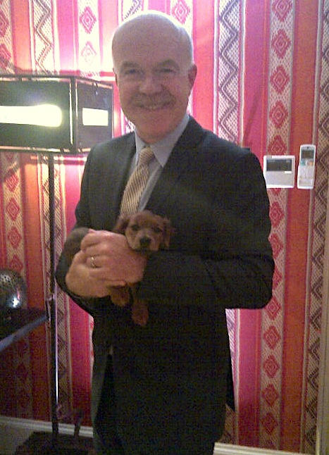 TatlerAlan's tweet image. Why do I look so grumpy? Because this man is BLATANTLY TRYING TO OUT-CUTE ME! #noyouDIDNT @charl_egan @DunePRTeam