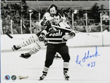 FrameworthSport's tweet image. Meet #EddieShack at our blowout sale Sat, Dec 1 (11:30am-1pm) to get a free signed photo with any $100 purchase or more