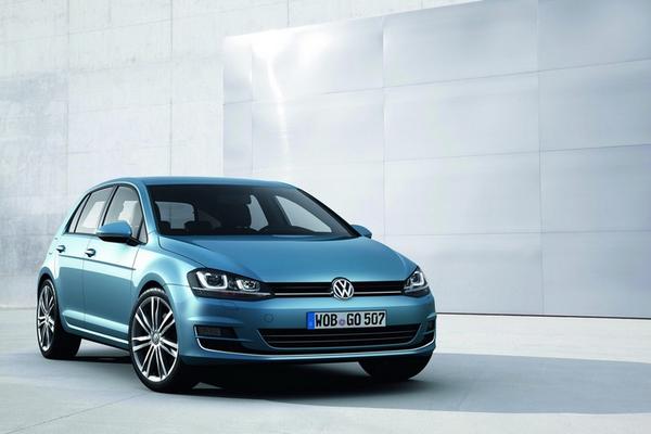 CarsBlogMe's tweet image. New Volkswagen Golf 7